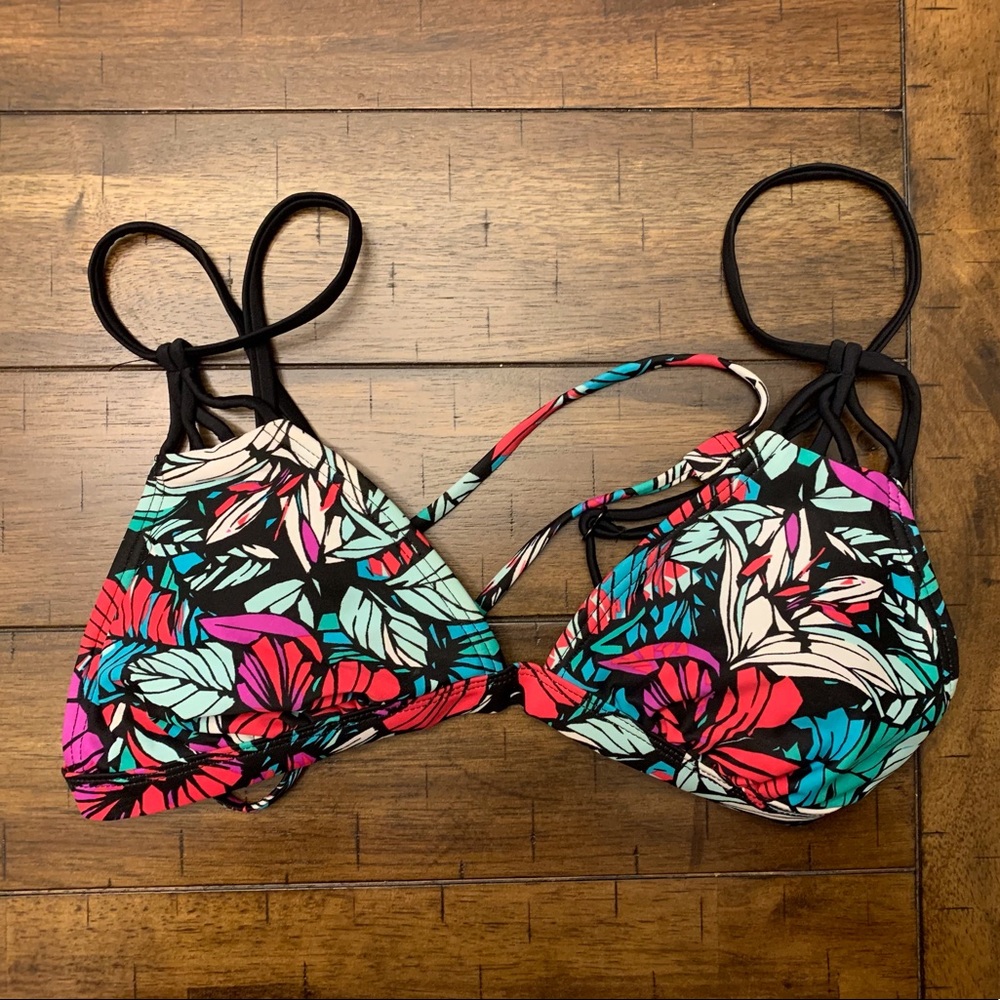Hawaiian-floral bikini top